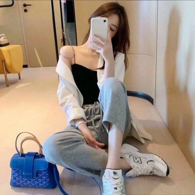 克莱尔的相机